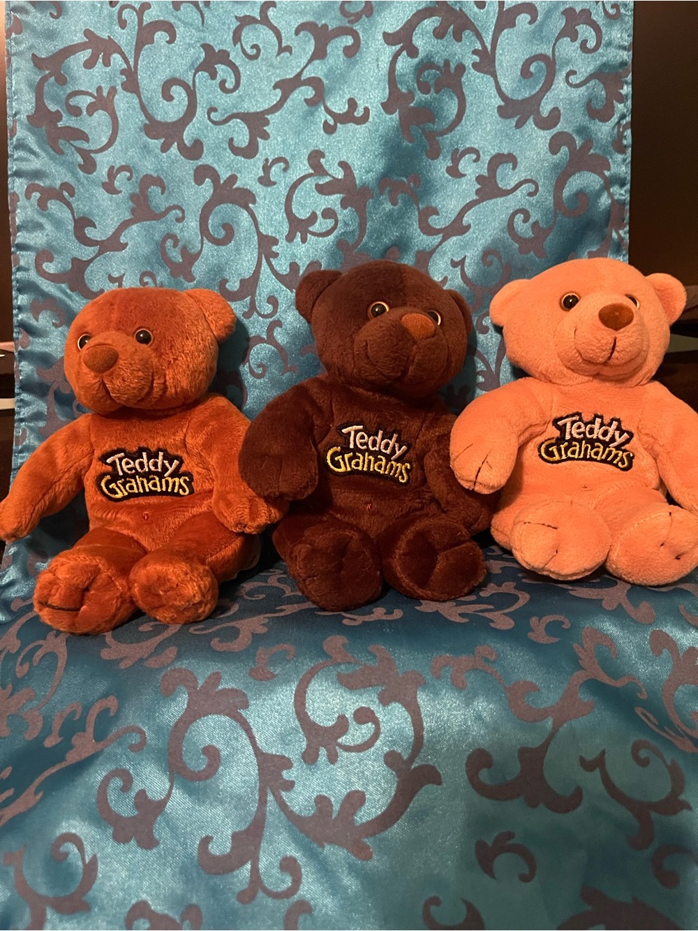 Teddy Grahams Plush Bear Trio - Brown, Dark Brown, Tan